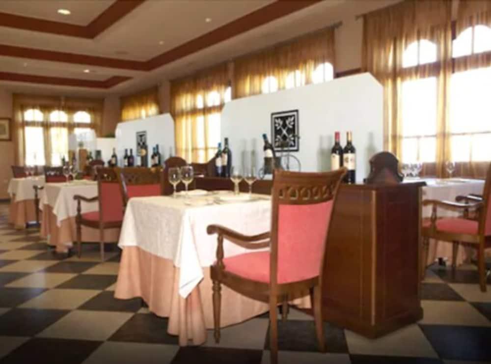La Sierra Hotel Antequera Bagian luar foto