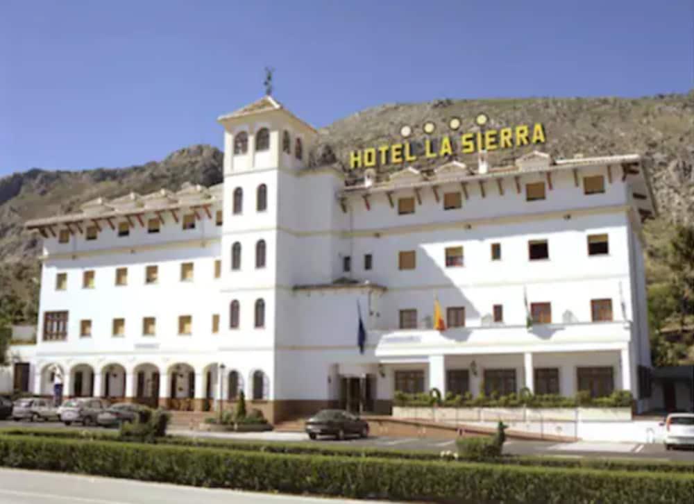La Sierra Hotel Antequera Bagian luar foto