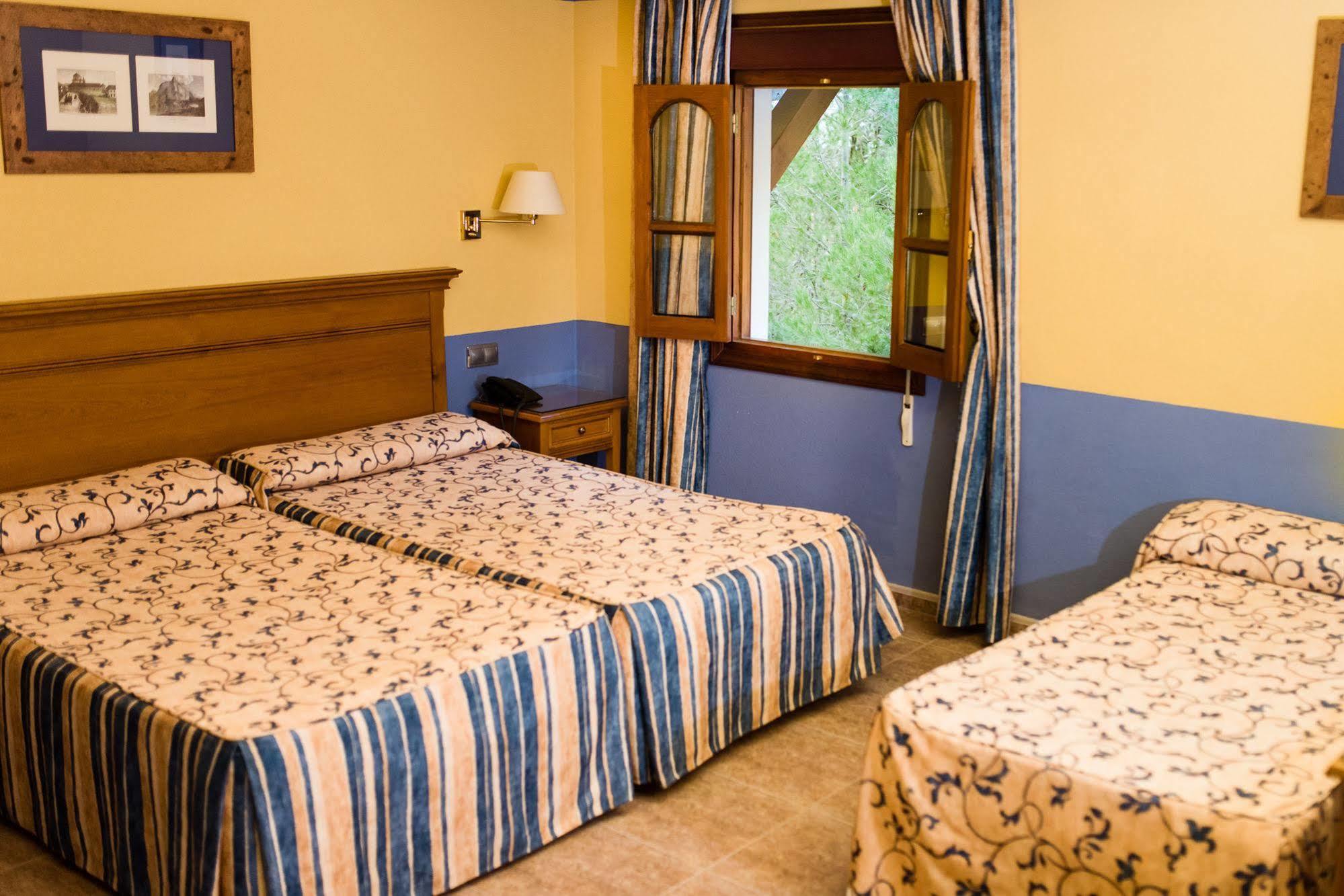 La Sierra Hotel Antequera Bagian luar foto